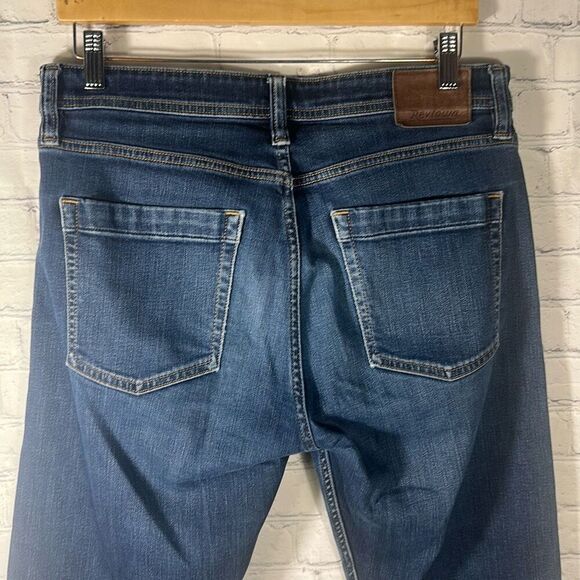 Revtown Taper  Jeans Men's W33 x L33 Stretch Blue Medium Wash Denim - Picture 7 of 13